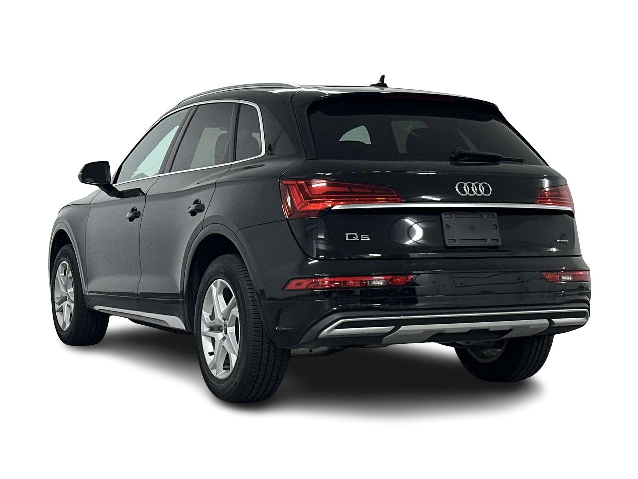 2023 Audi Q5 40 Komfort, Vancouver, Cash