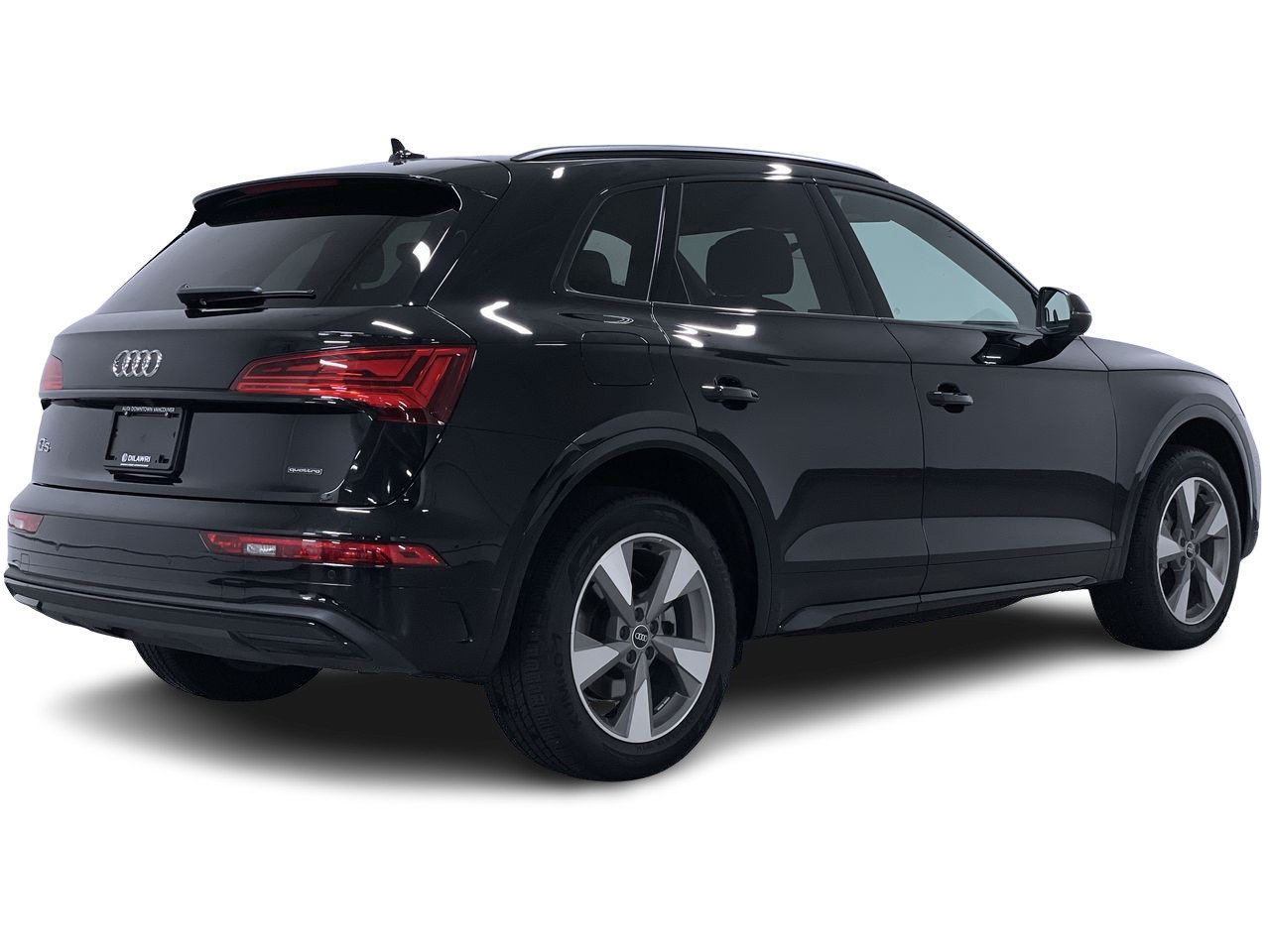 2023 Audi Q5 45 Komfort, Vancouver, Cash