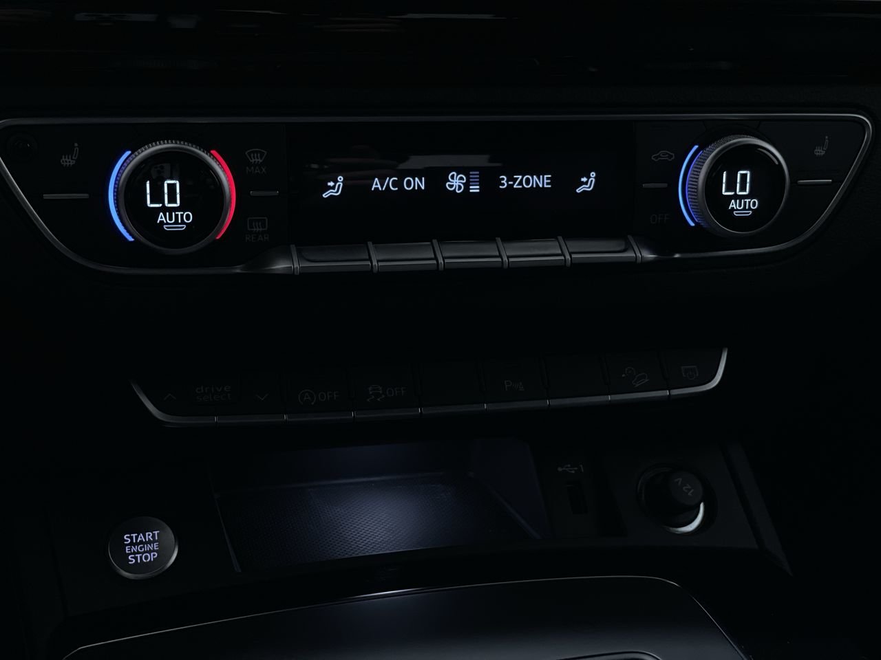 2023 Audi Q5 45 Komfort, Vancouver, Cash