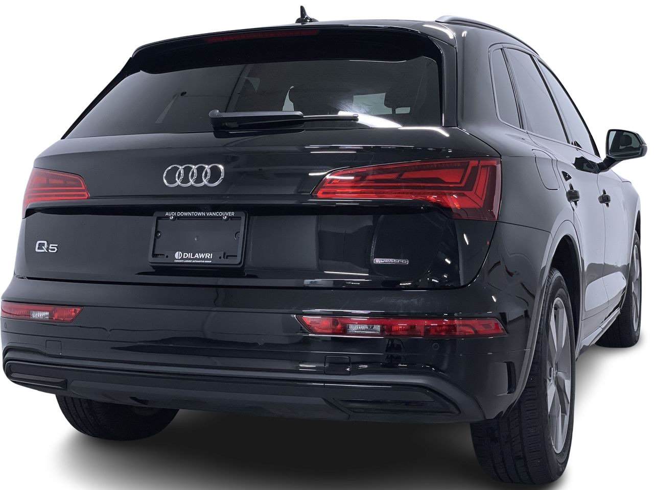 2023 Audi Q5 45 Komfort, Vancouver, Cash