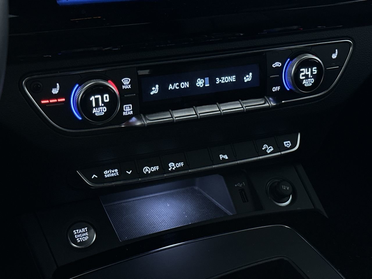 2024 Audi Q5 45 Komfort, Vancouver, Cash