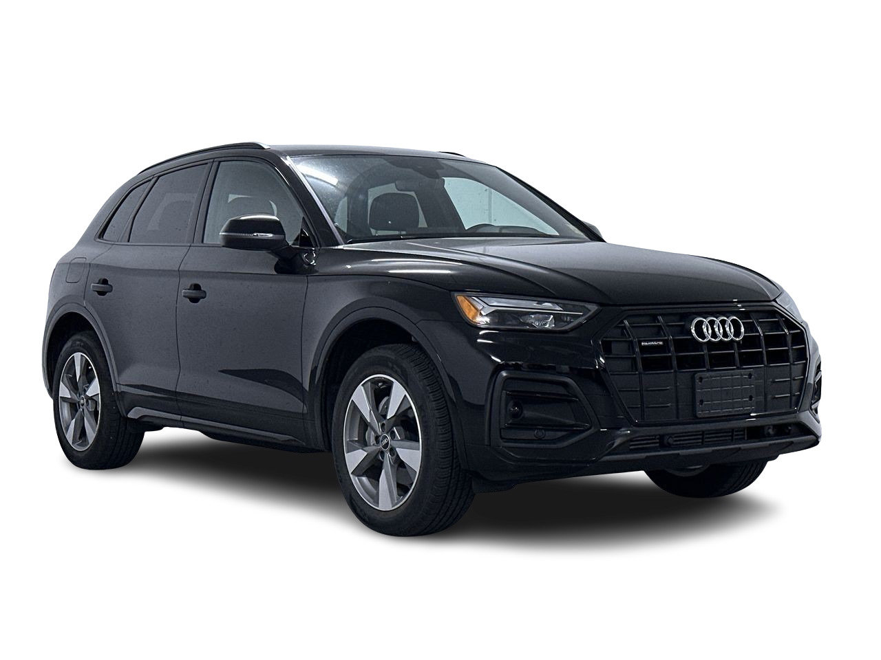 2024 Audi Q5 45 Komfort, Vancouver, Cash