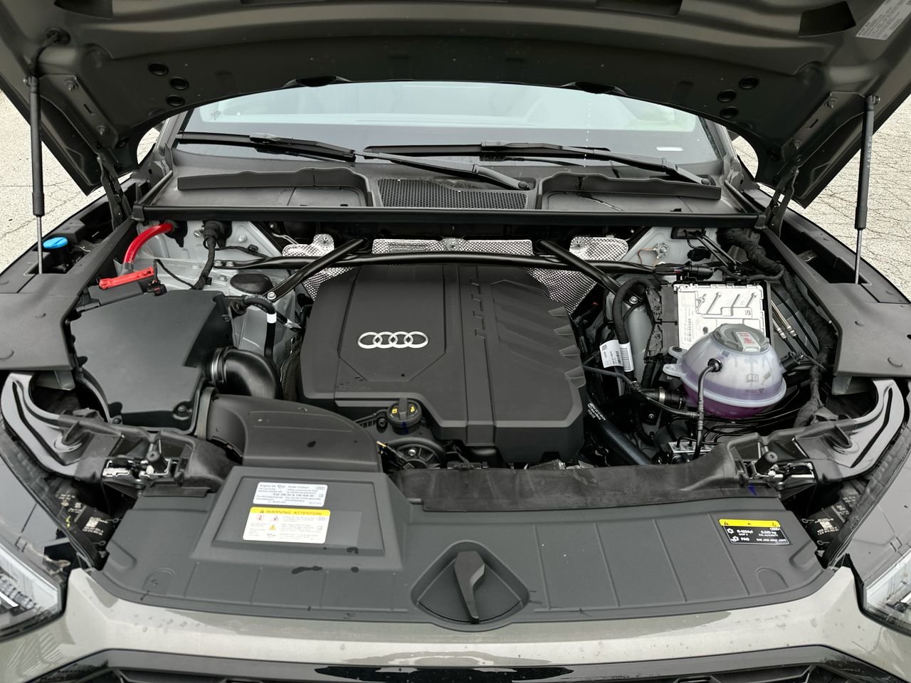 2025 Audi Q5 45 Progressiv, Vancouver, Cash