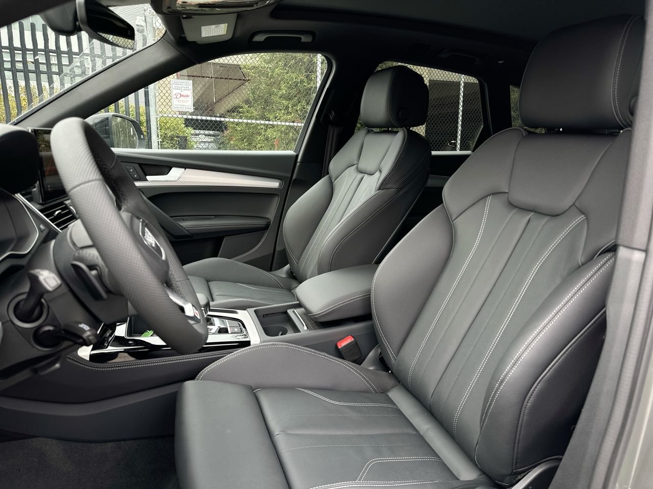 2025 Audi Q5 45 Progressiv, Vancouver, Cash
