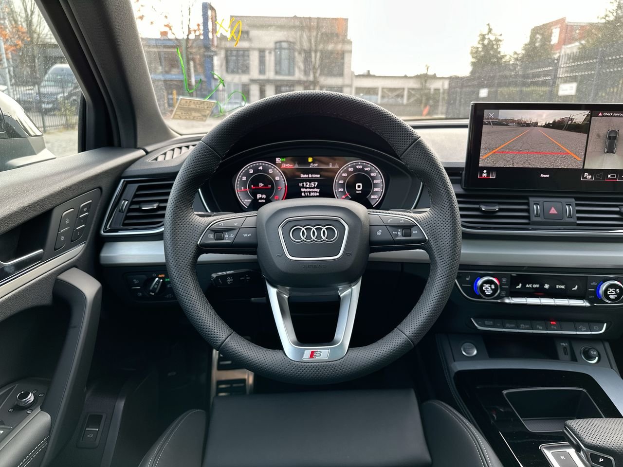2025 Audi Q5 45 Progressiv, Vancouver, Cash