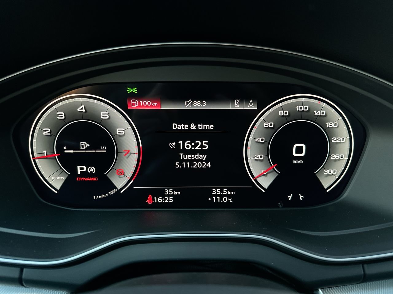 2025 Audi Q5 45 Progressiv, Vancouver, Cash