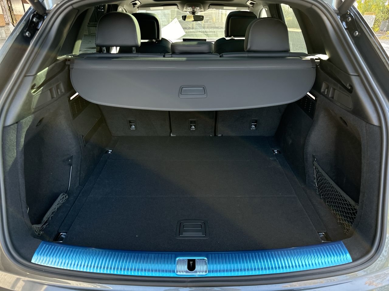 2025 Audi Q5 45 Progressiv, Vancouver, Cash