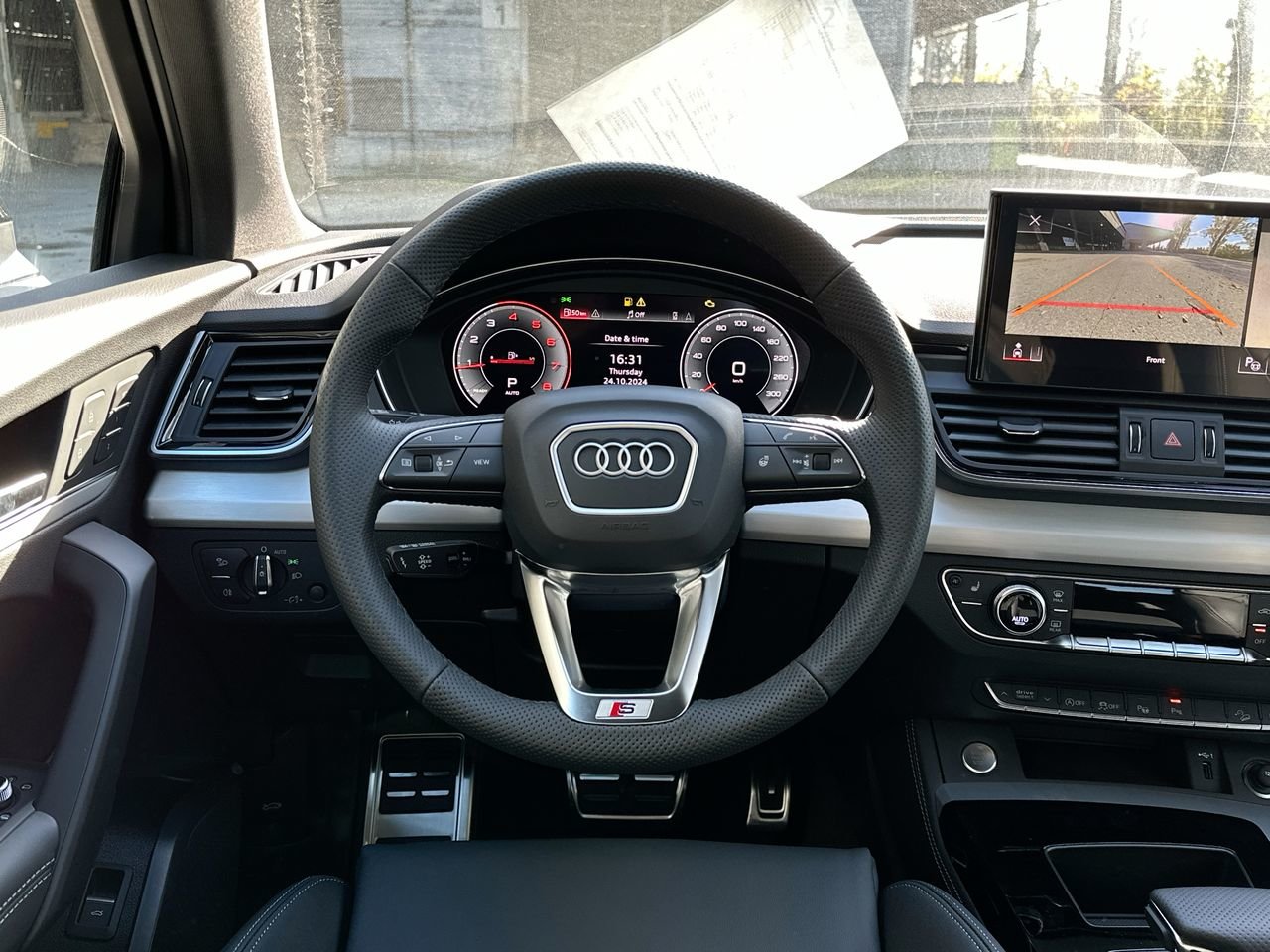 2025 Audi Q5 45 Progressiv, Vancouver, Cash