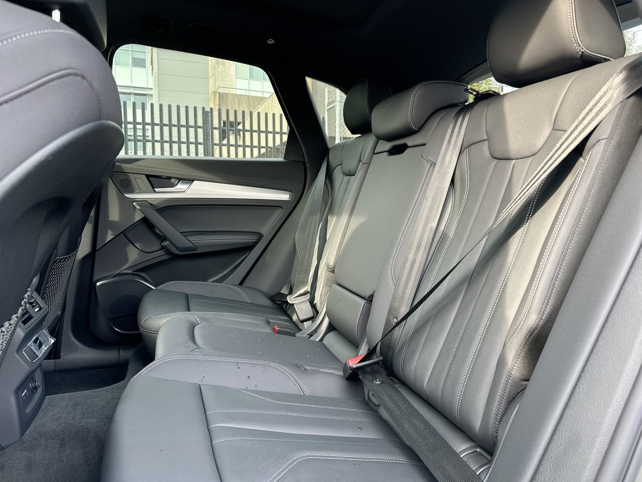 2025 Audi Q5 45 Progressiv, Vancouver, Cash