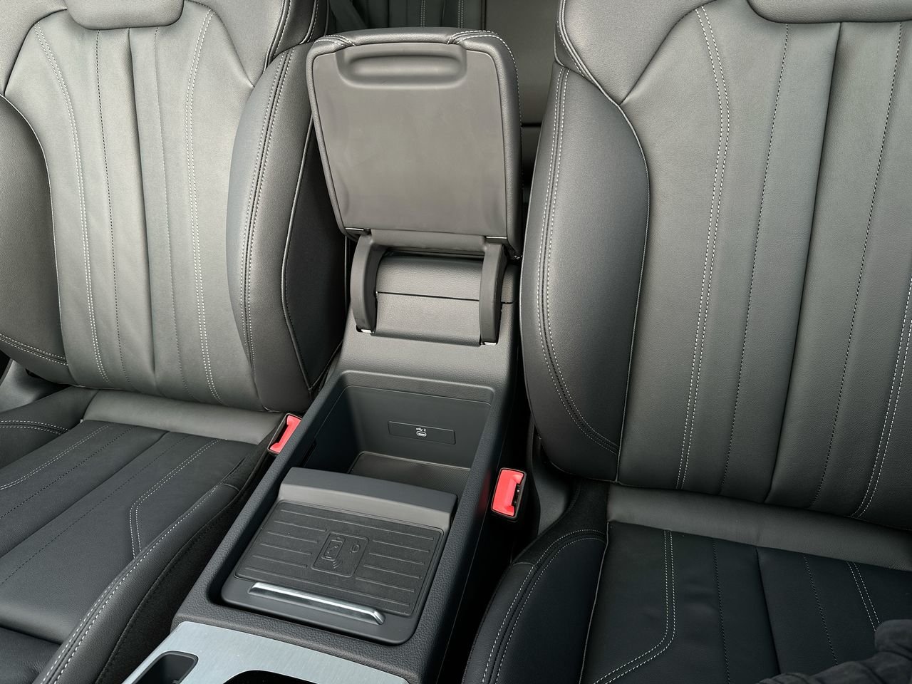 2025 Audi Q5 45 Progressiv, Vancouver, Cash