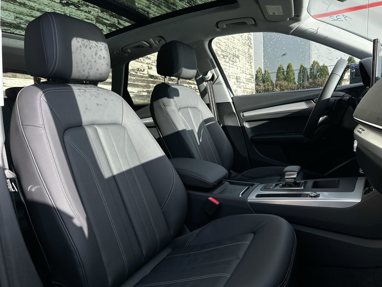 2025 Audi Q5 45 Progressiv, Vancouver, Cash