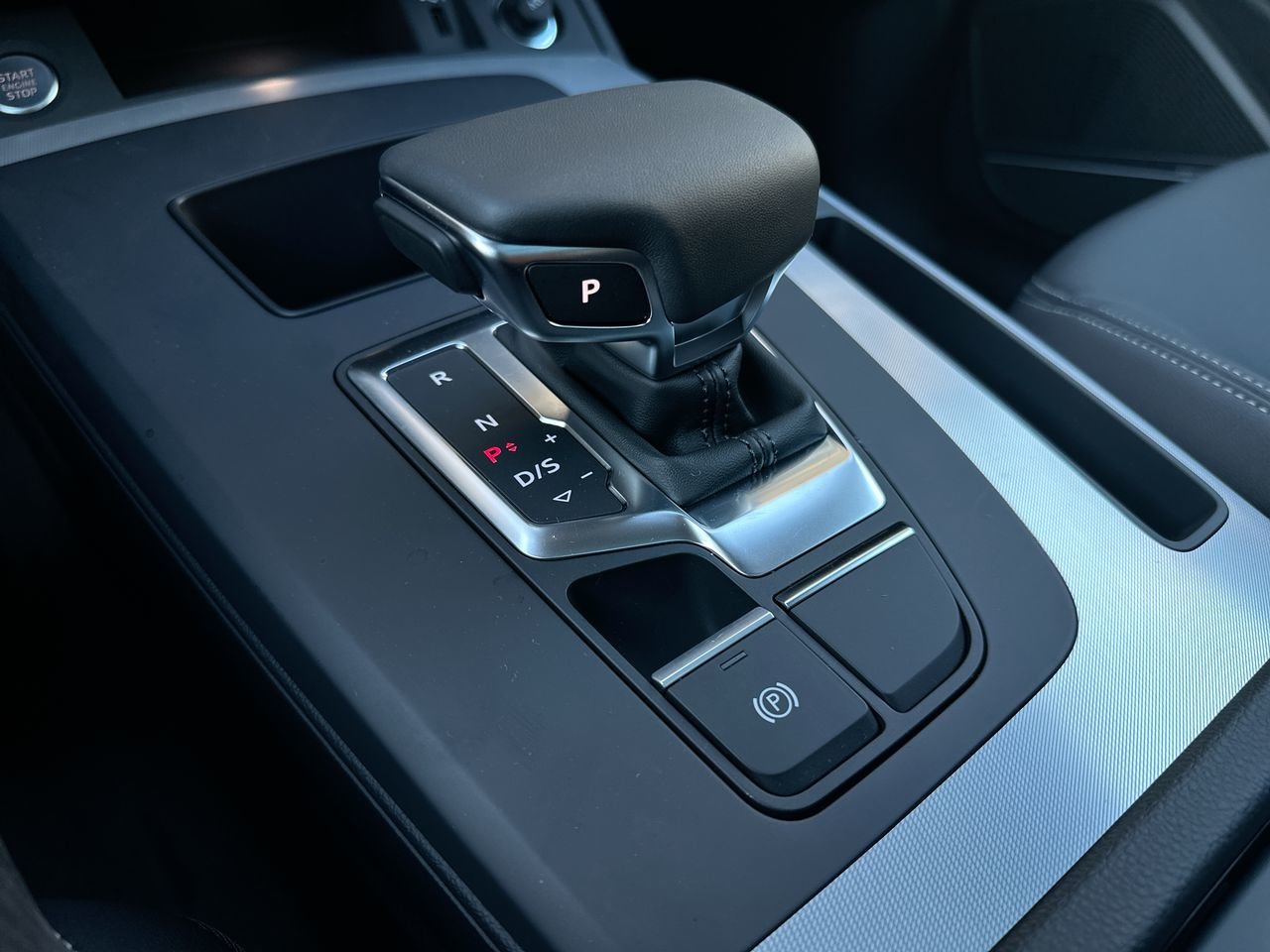 2025 Audi Q5 45 Technik, Vancouver, Cash