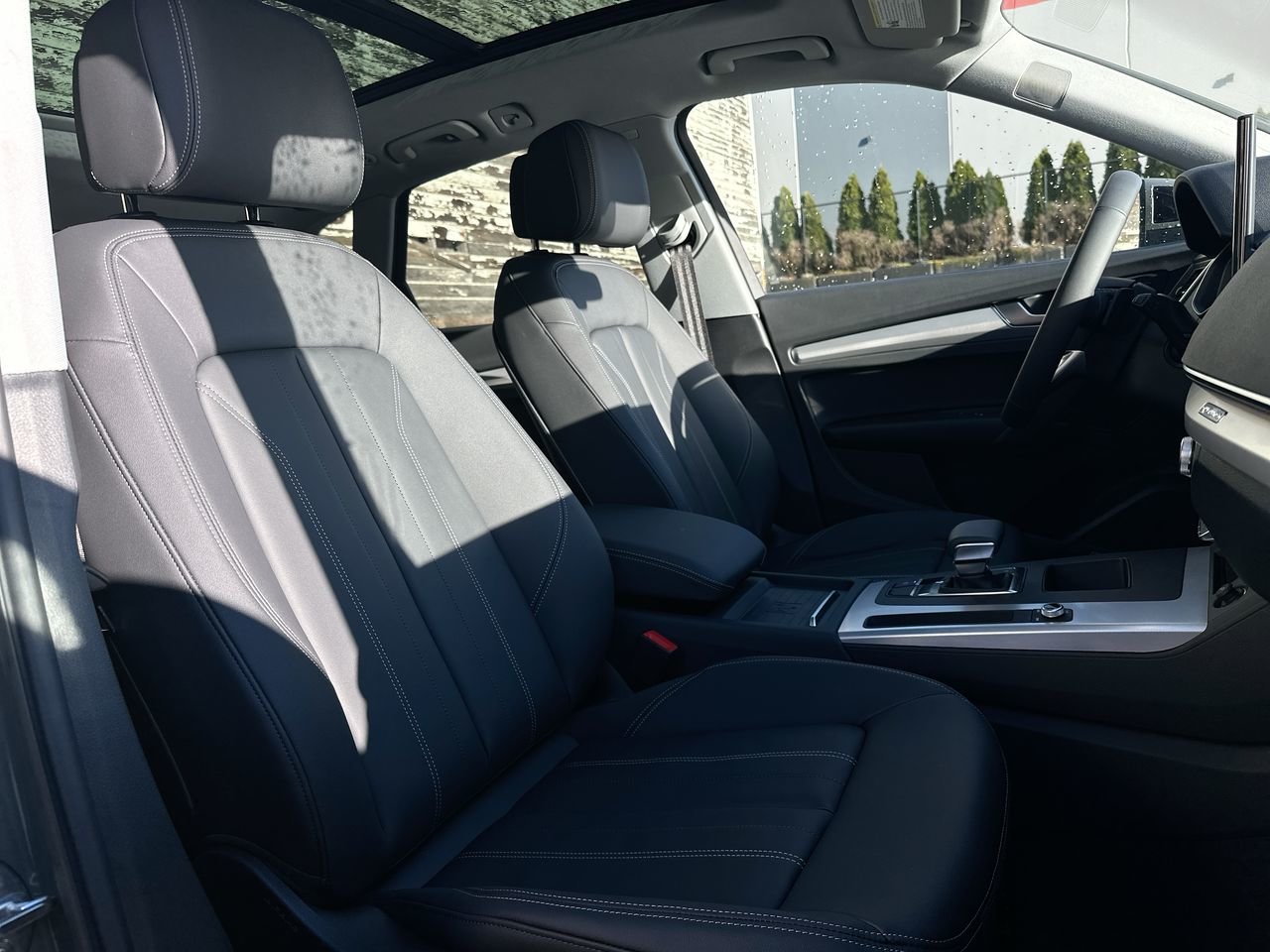 2025 Audi Q5 45 Technik, Vancouver, Cash