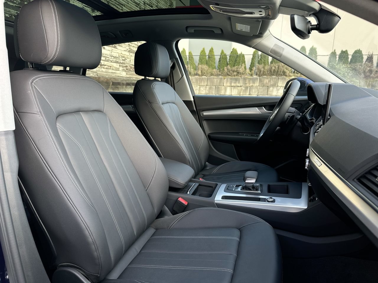 2025 Audi Q5 45 Technik, Vancouver, Cash