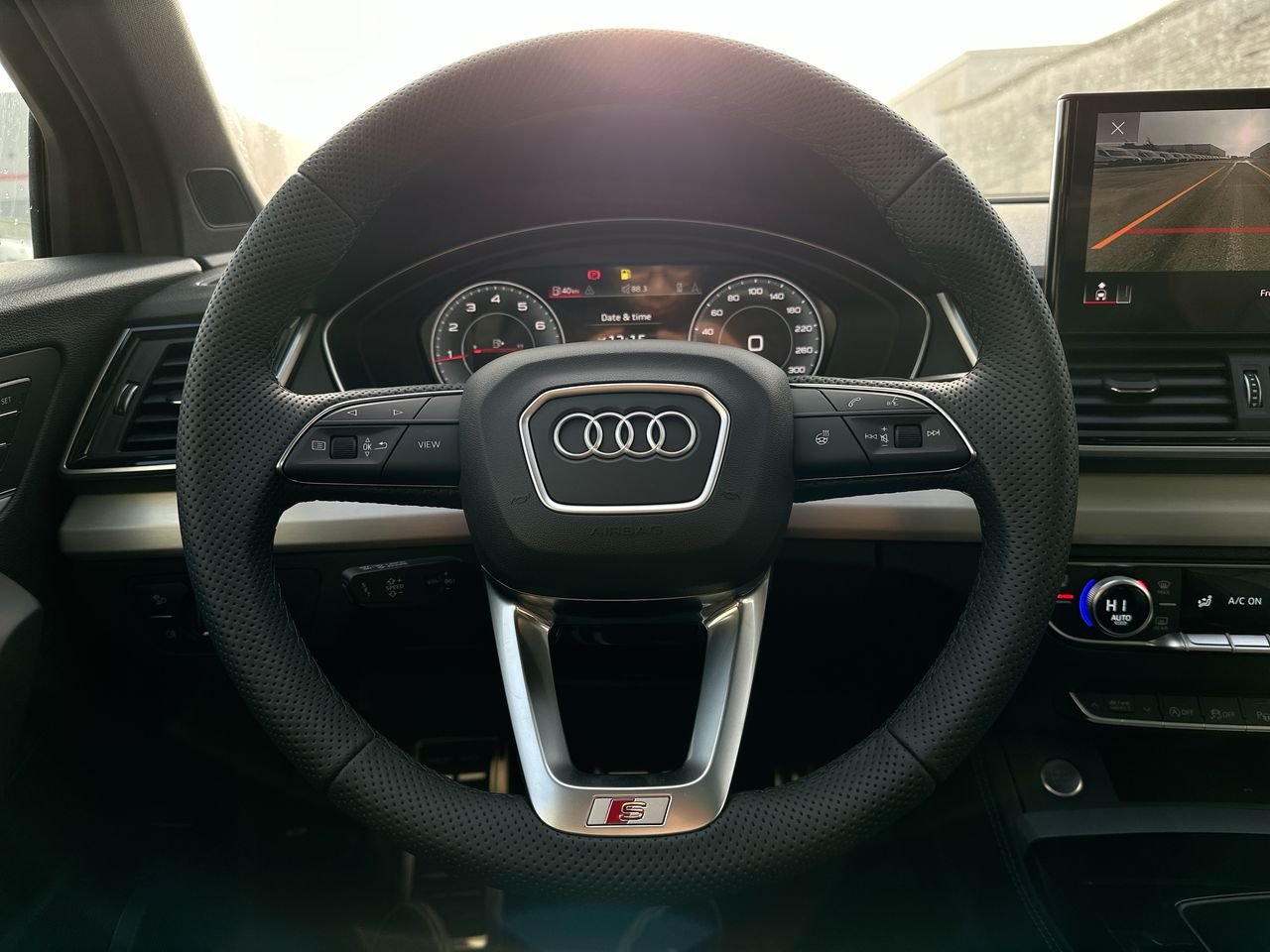 2025 Audi Q5 45 Technik, Vancouver, Cash