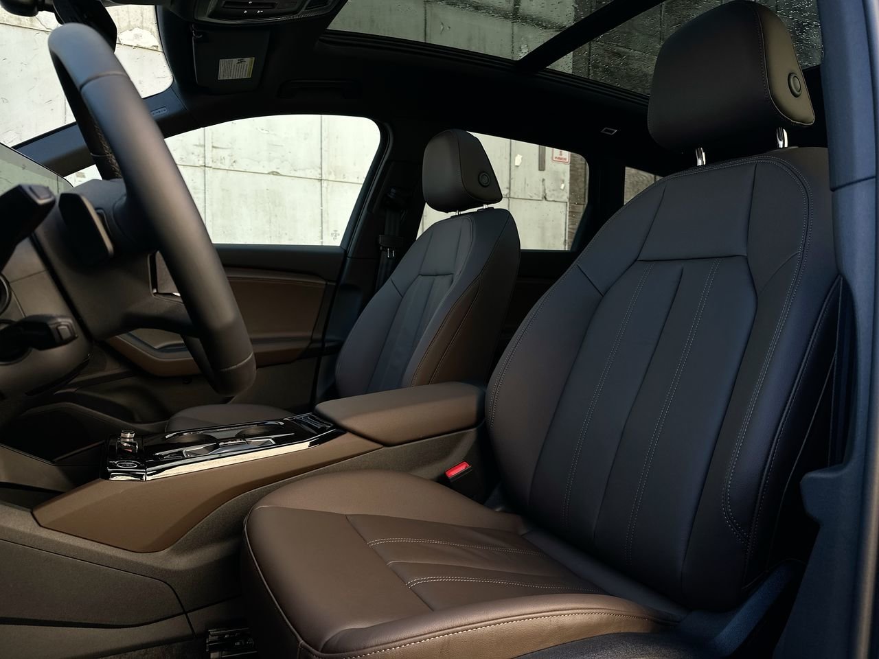 2025 Audi Q6 e-tron Progressiv, Vancouver, Cash