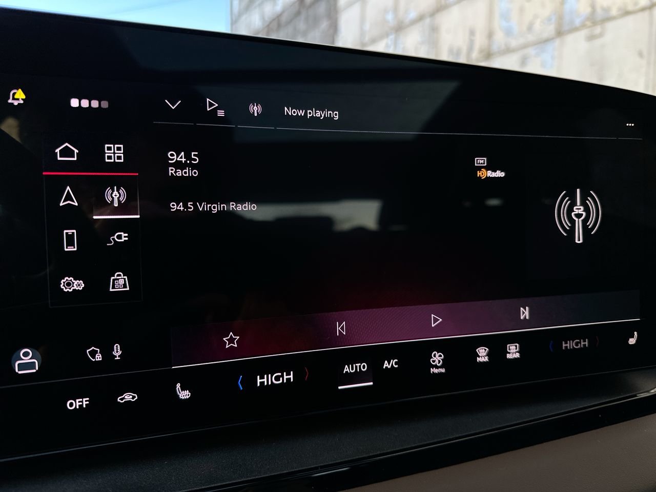 2025 Audi Q6 e-tron Progressiv, Vancouver, Cash