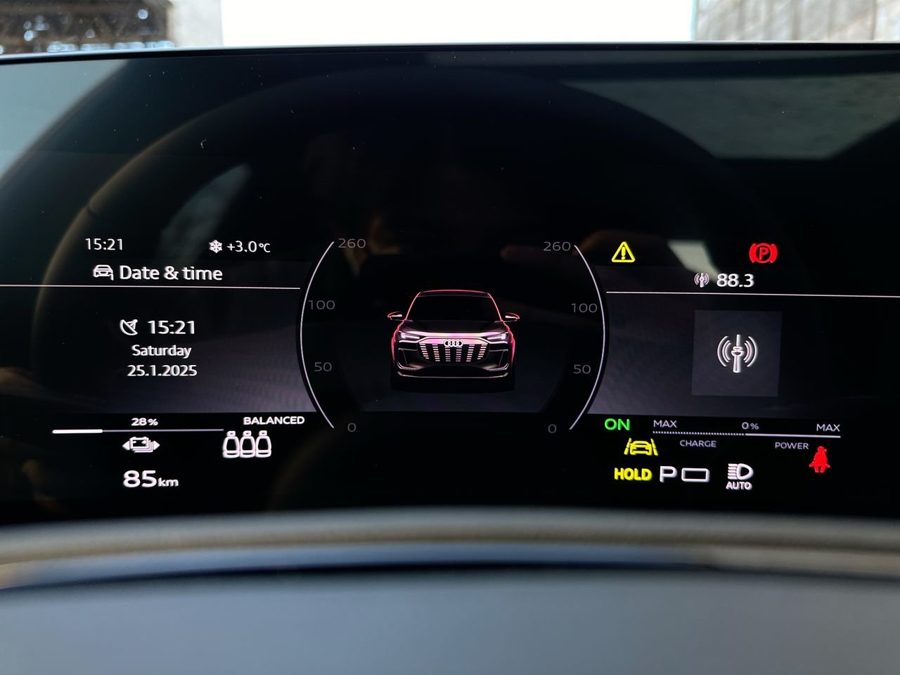 2025 Audi Q6 e-tron Progressiv, Vancouver, Cash