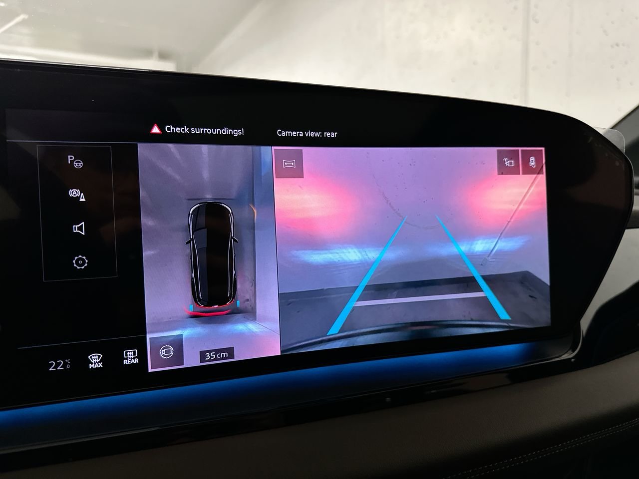 2025 Audi Q6 e-tron Progressiv, Vancouver, Cash