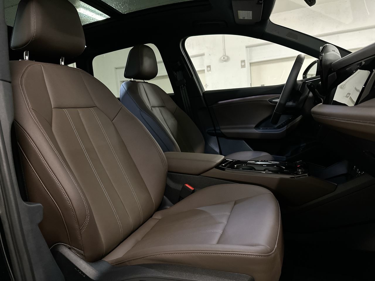 2025 Audi Q6 e-tron Progressiv, Vancouver, Cash