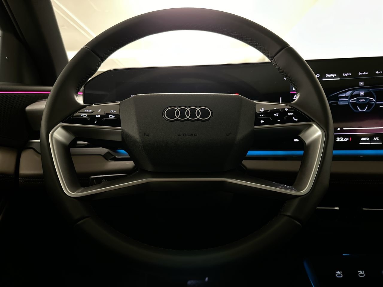 2025 Audi Q6 e-tron Progressiv, Vancouver, Cash