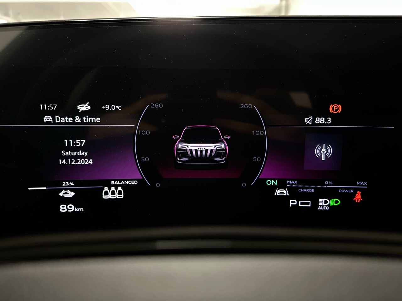 2025 Audi Q6 e-tron Progressiv, Vancouver, Cash