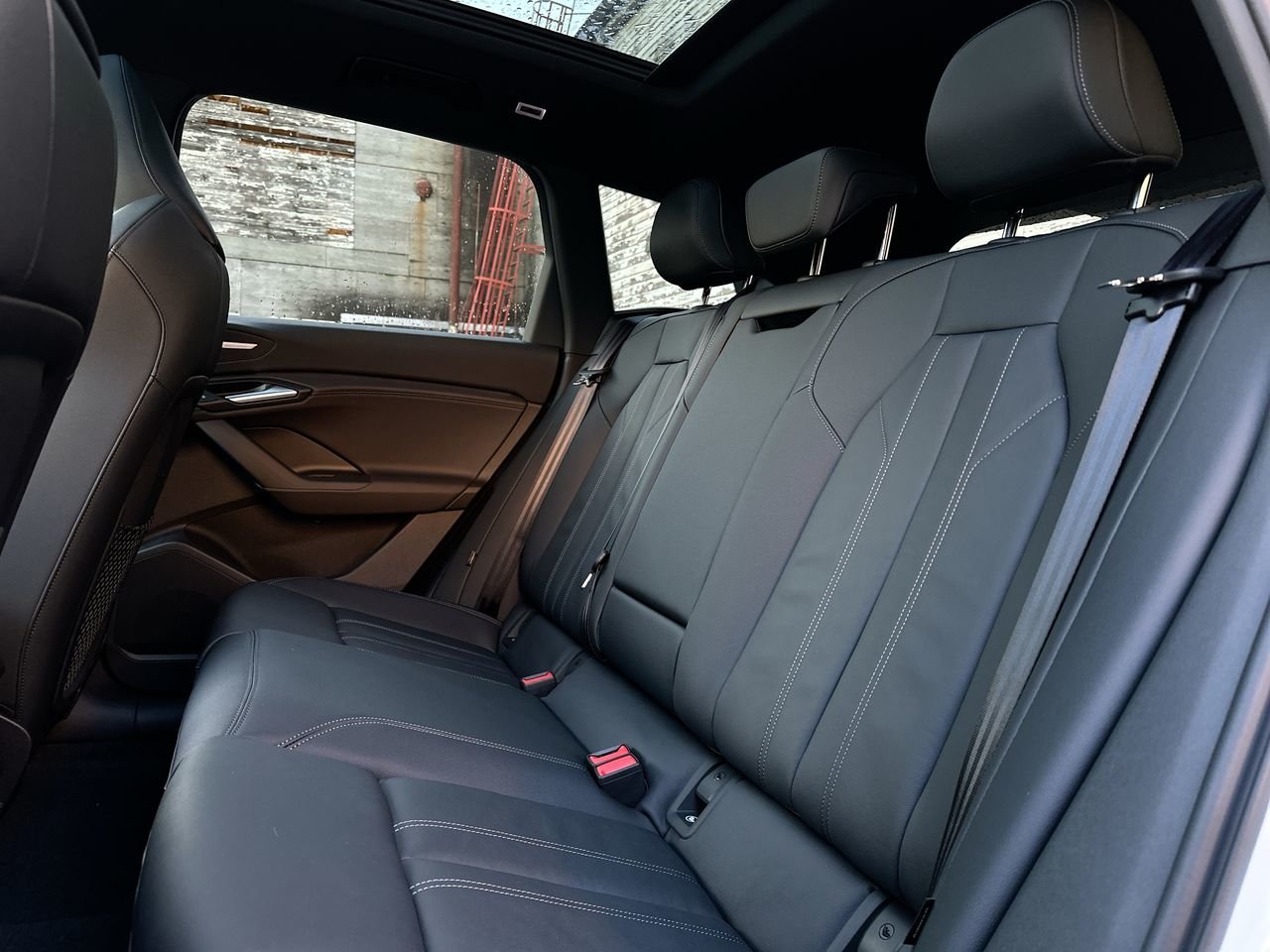 2025 Audi Q6 e-tron Progressiv, Vancouver, Cash