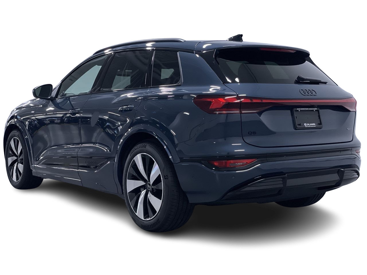 2025 Audi Q6 e-tron Technik, Vancouver, Cash