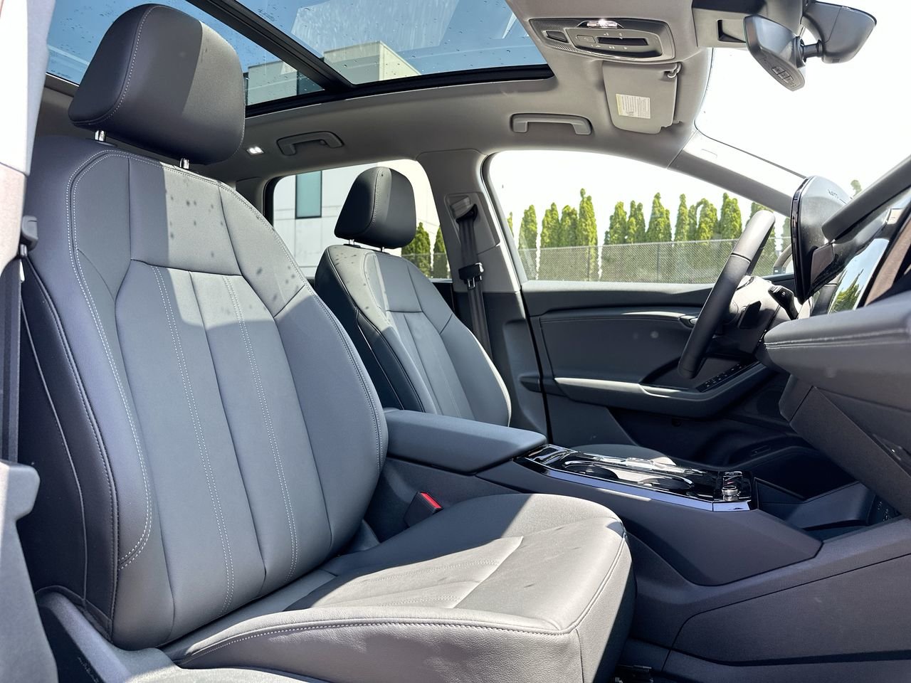 2025 Audi Q6 e-tron Quattro, Vancouver, Cash