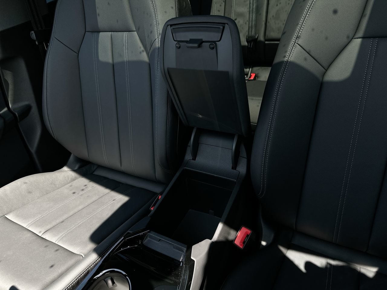 2025 Audi Q6 e-tron Quattro, Vancouver, Cash