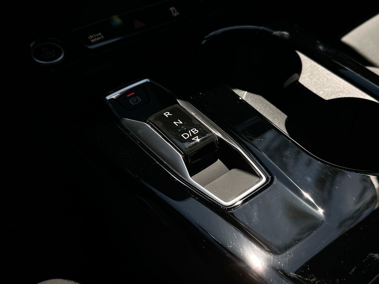 2025 Audi Q6 e-tron Progressiv, Vancouver, Cash