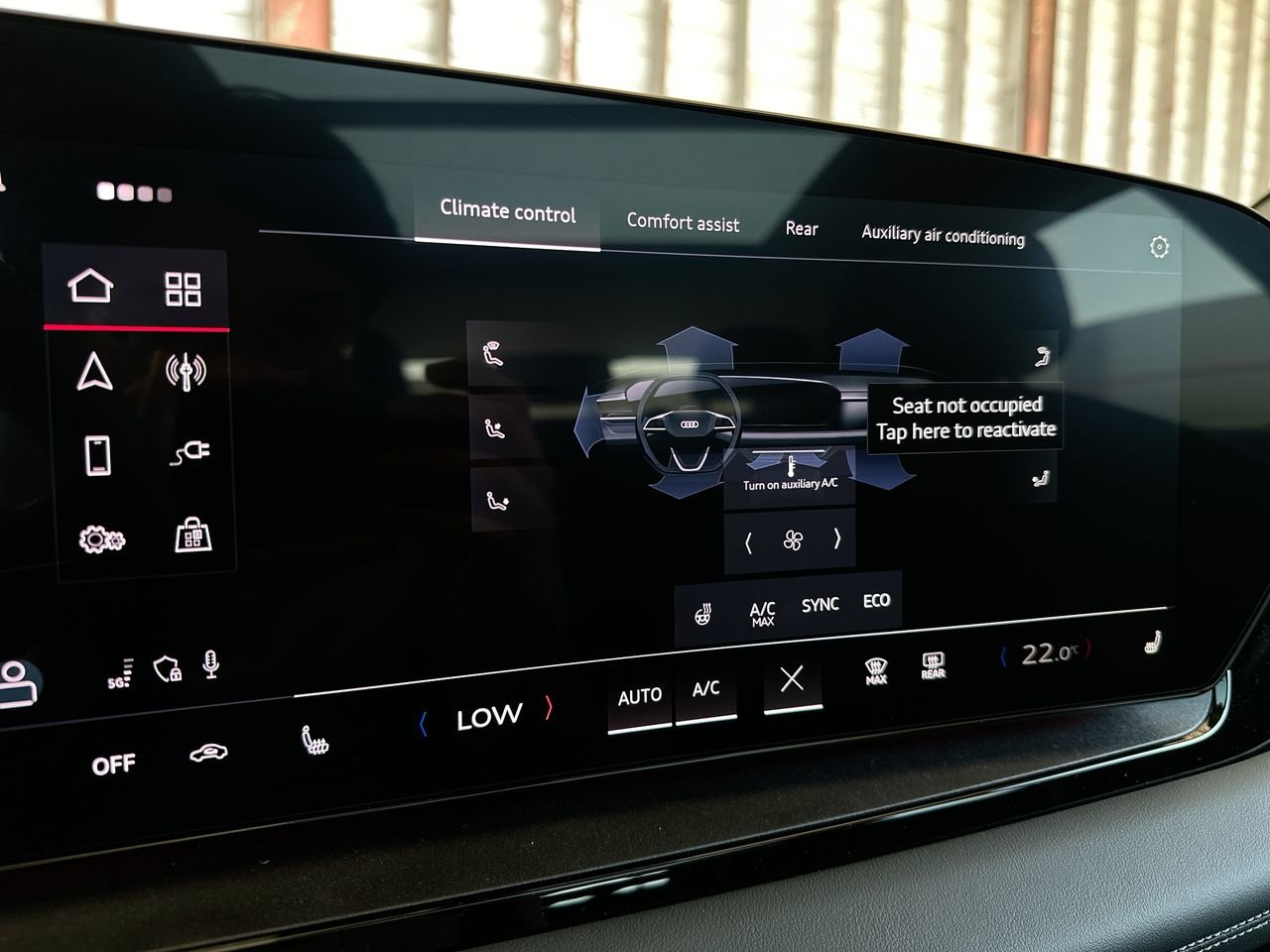 2025 Audi Q6 e-tron Progressiv, Vancouver, Cash