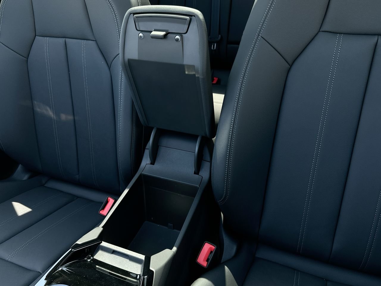 2025 Audi Q6 e-tron Technik, Vancouver, Cash