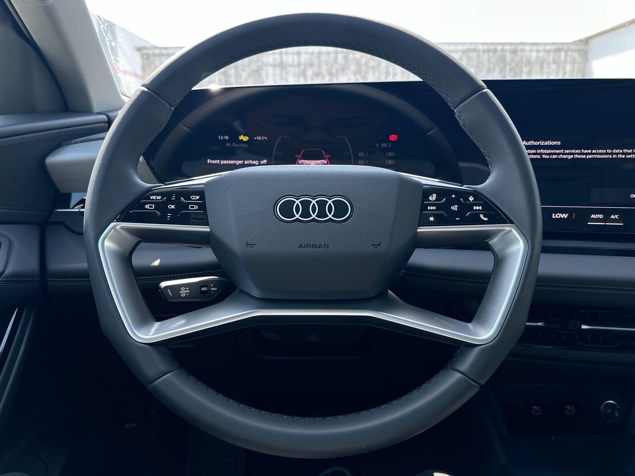 2025 Audi Q6 e-tron Technik, Vancouver, Cash