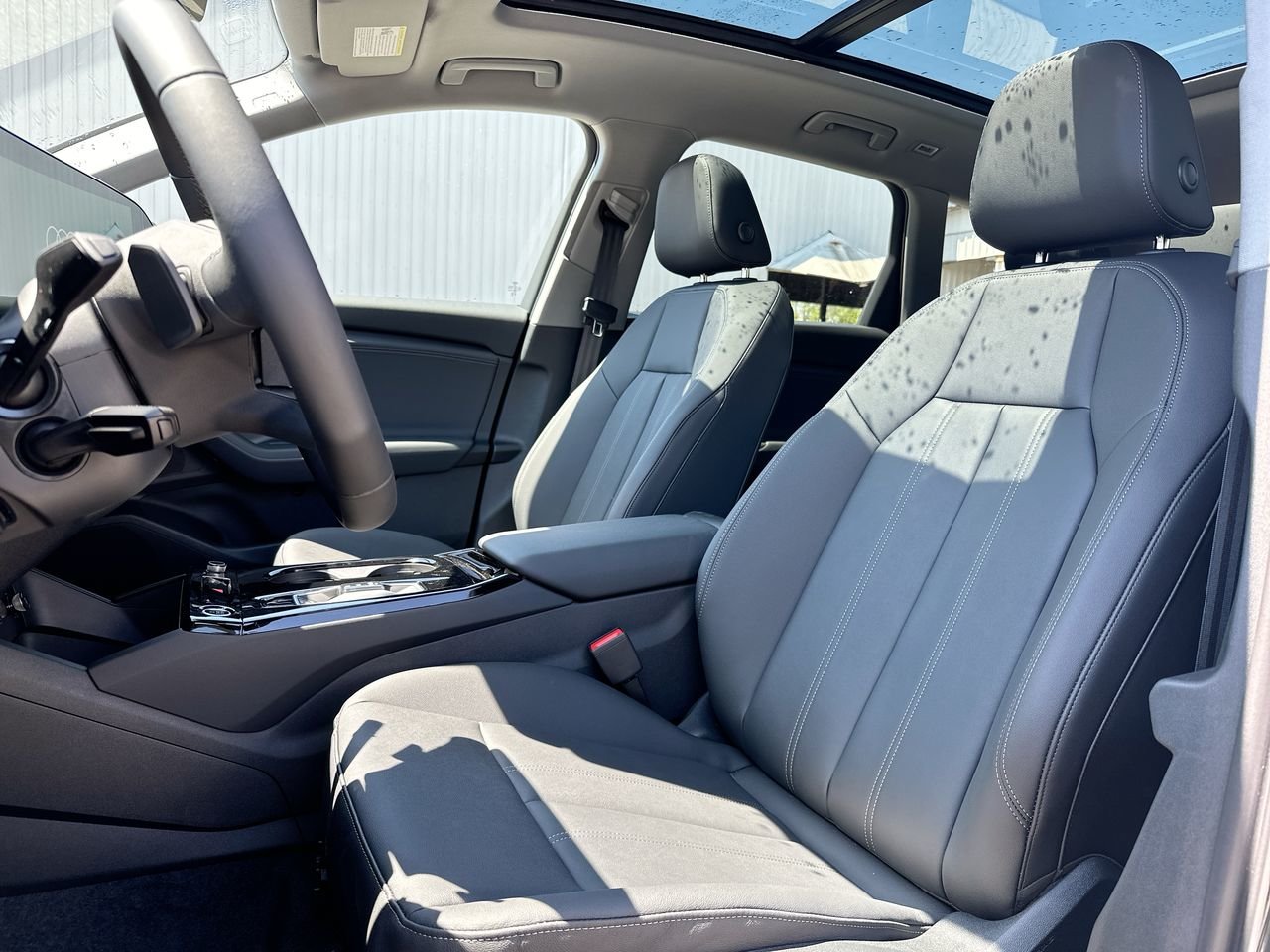 2025 Audi Q6 e-tron Quattro, Vancouver, Cash