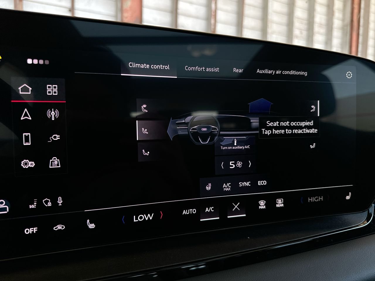 2025 Audi Q6 e-tron Quattro, Vancouver, Cash