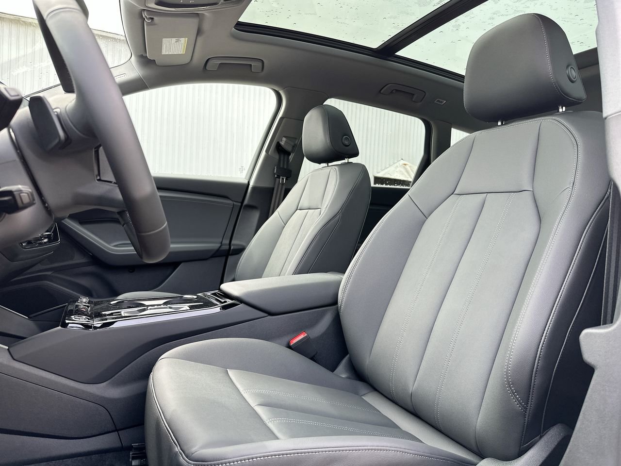2025 Audi Q6 e-tron Technik, Vancouver, Cash