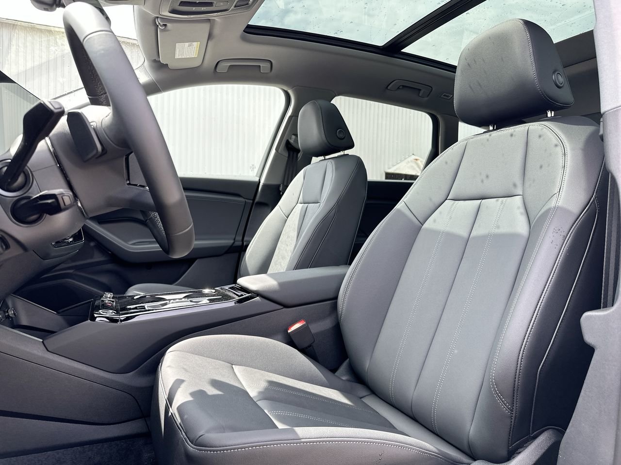 2025 Audi Q6 e-tron Technik, Vancouver, Cash