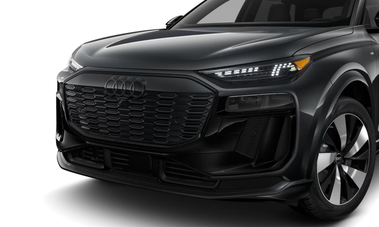 2025 Audi Q6 e-tron Progressiv, Vancouver, Cash