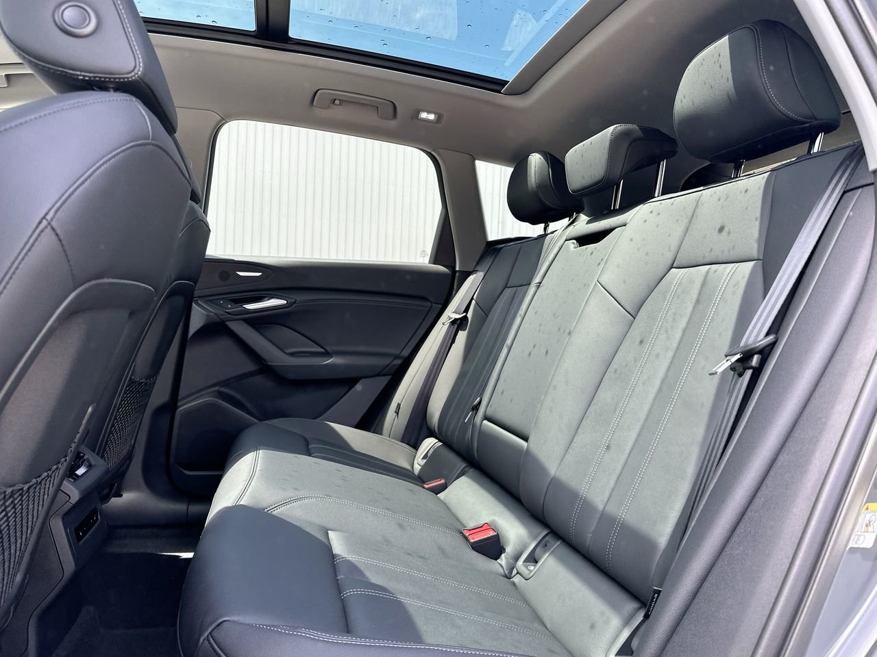 2025 Audi Q6 e-tron Progressiv, Vancouver, Cash