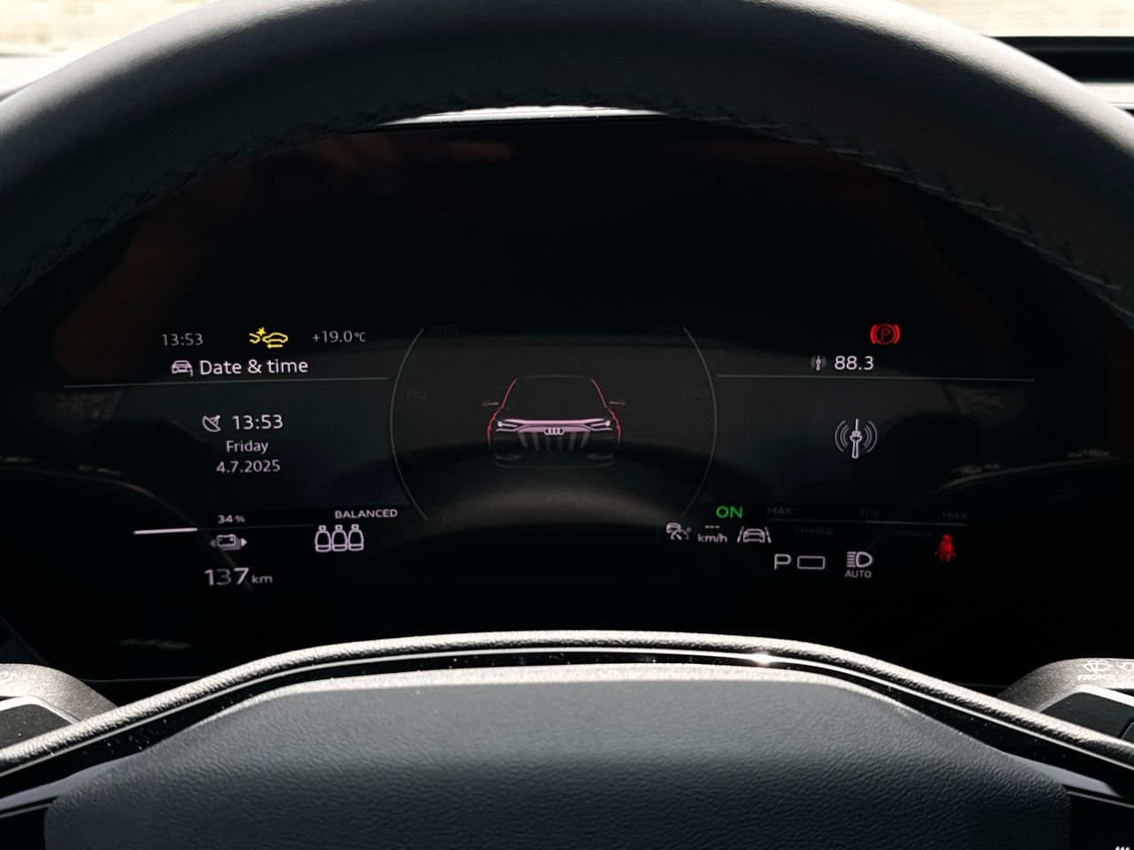 2025 Audi Q6 e-tron Progressiv, Vancouver, Cash