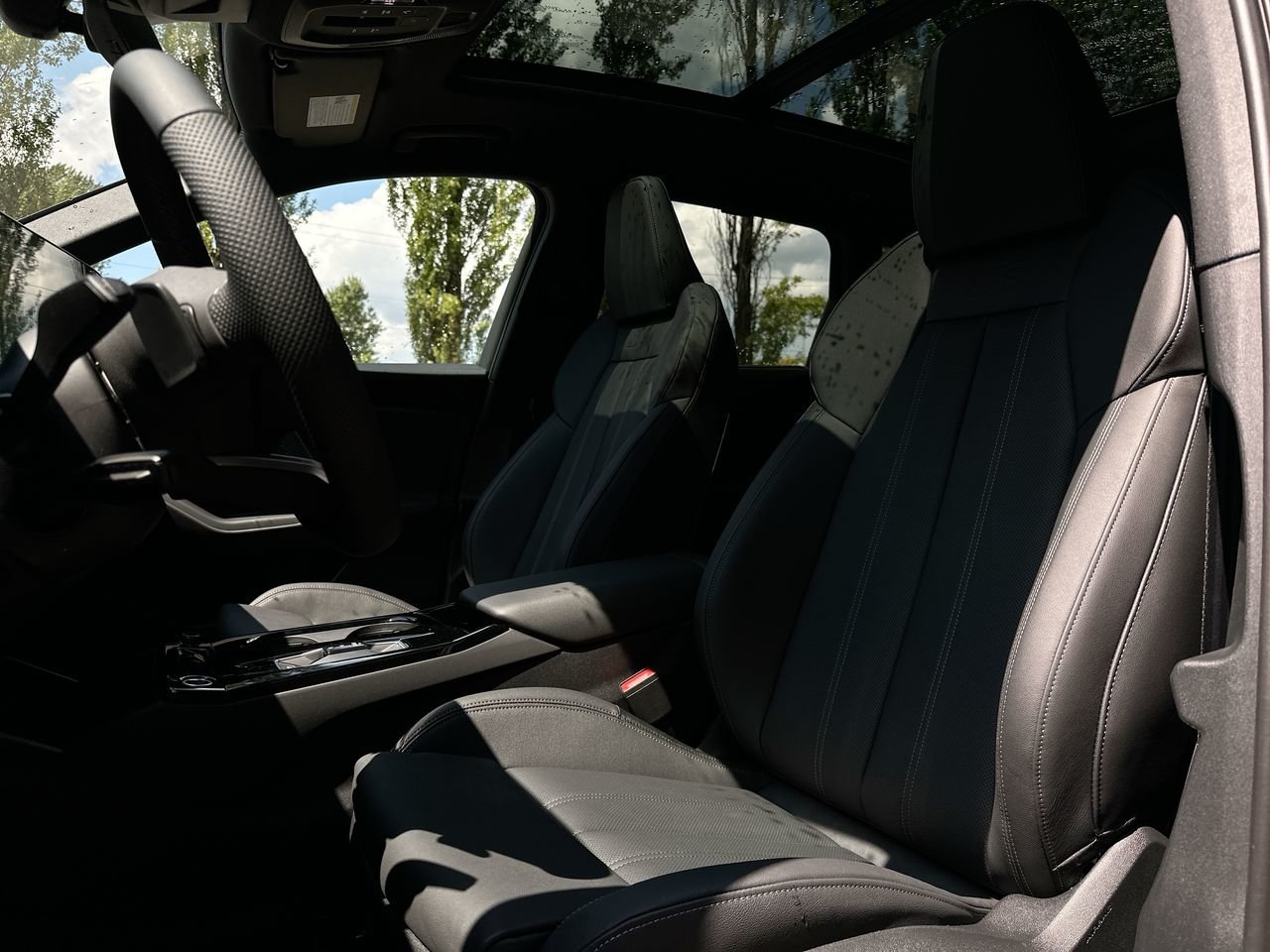 2025 Audi Q6 e-tron Progressiv, Vancouver, Cash