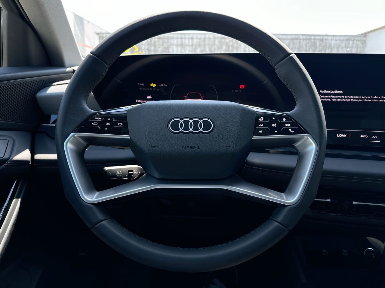2025 Audi Q6 e-tron Quattro, Vancouver, Cash
