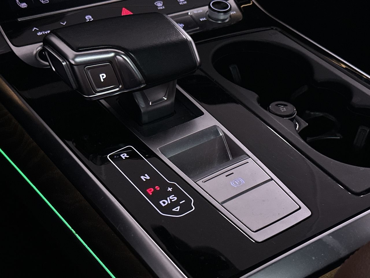 2021 Audi Q7 55 Technik, Vancouver, Cash