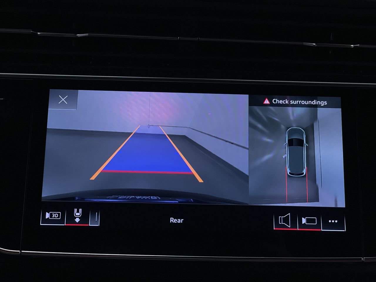 2022 Audi Q7 55 Technik, Vancouver, Cash