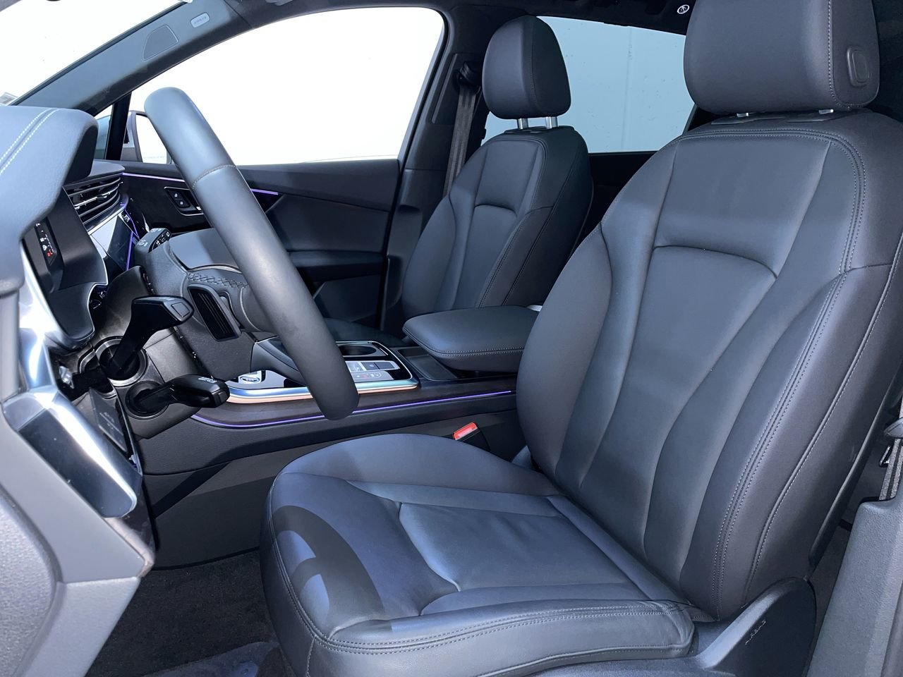 2023 Audi Q7 55 Komfort, Vancouver, Cash