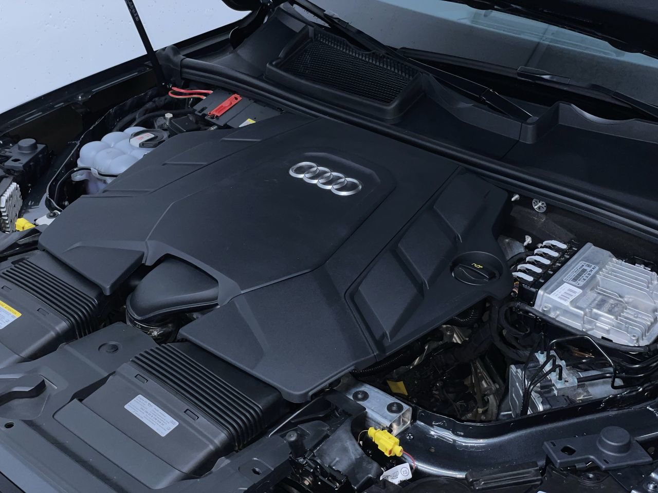 2023 Audi Q7 55 Komfort, Vancouver, Cash