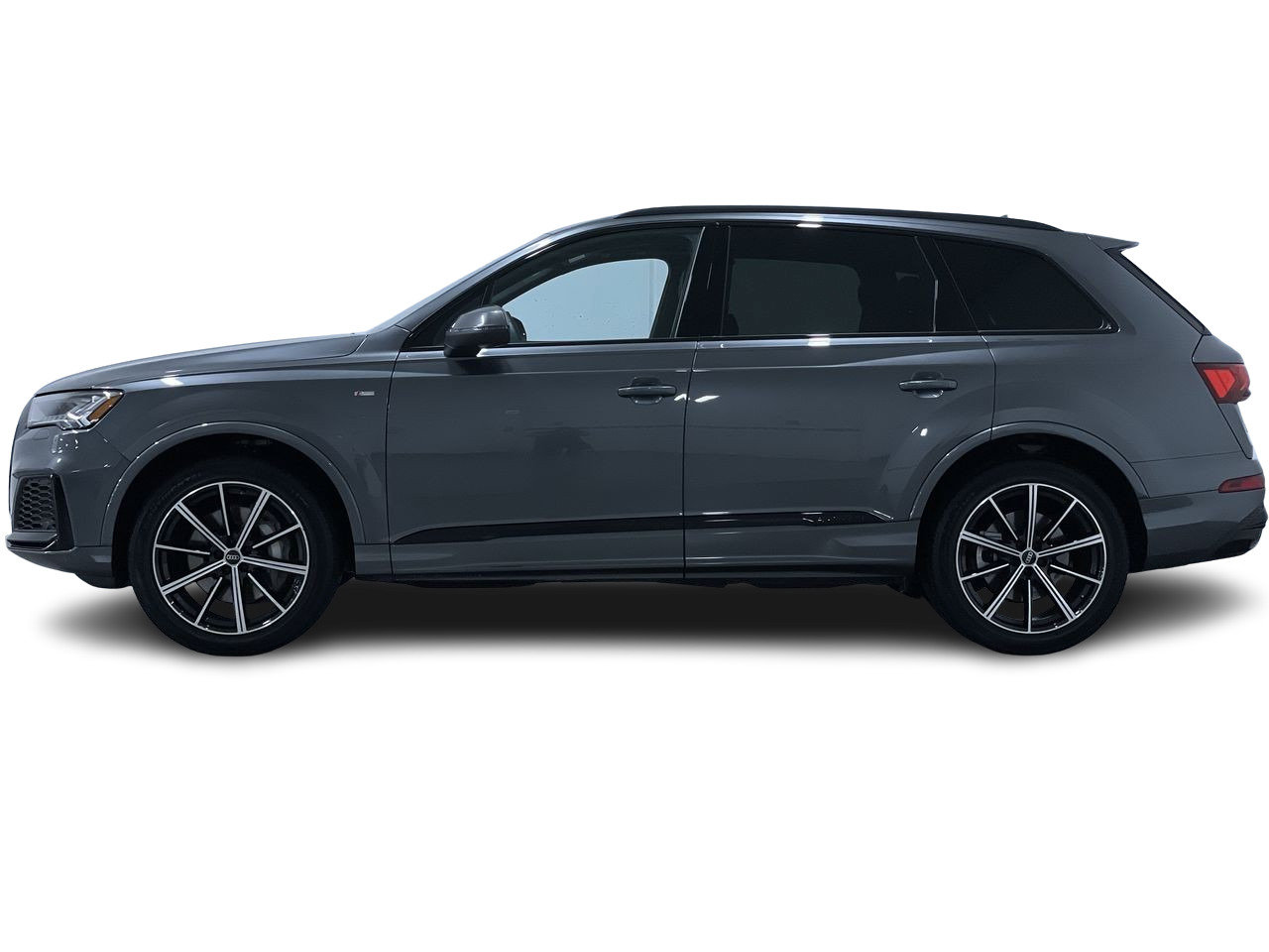2023 Audi Q7 55 Komfort, Vancouver, Cash