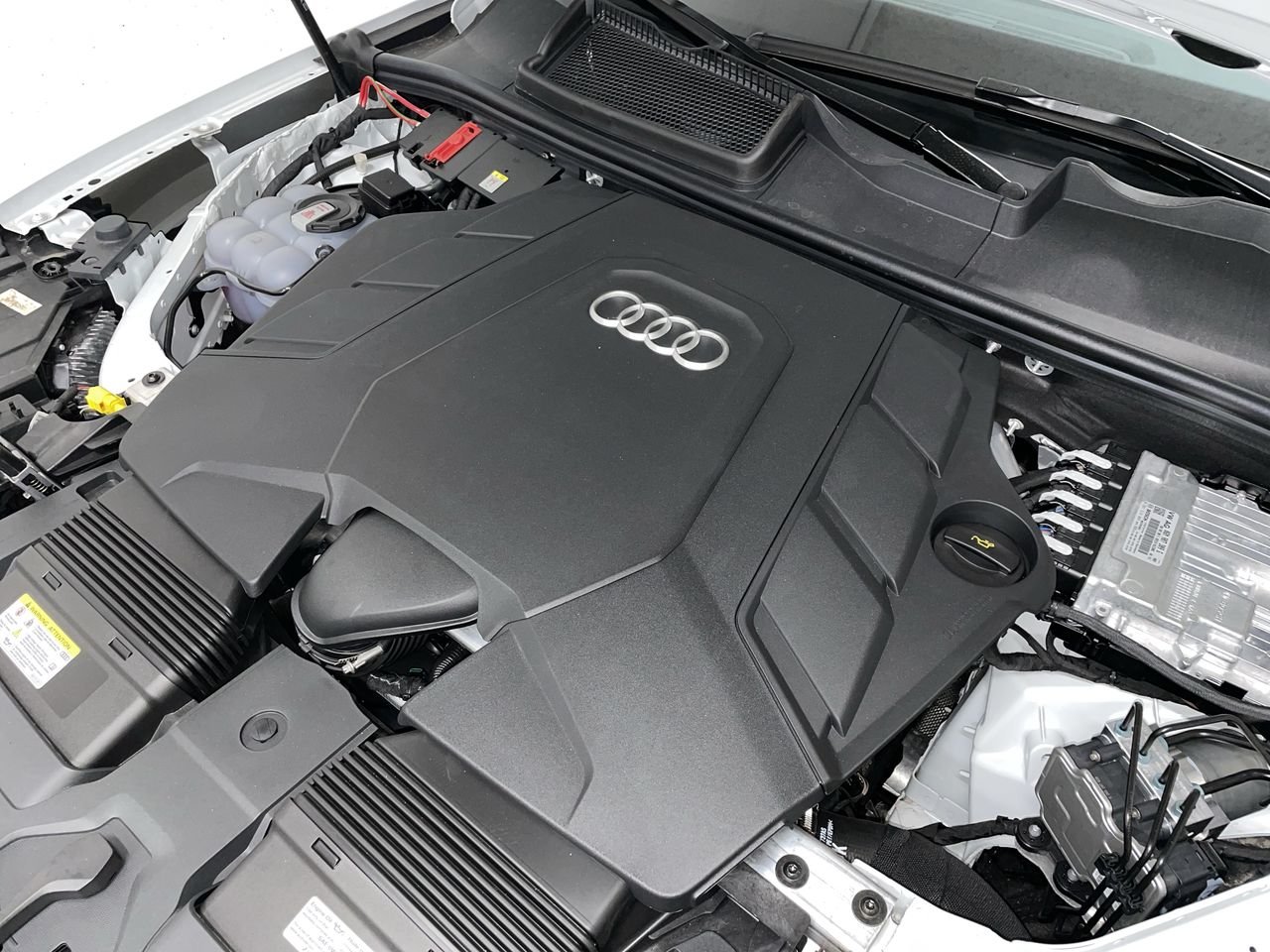 2025 Audi Q7 55, Vancouver, Cash