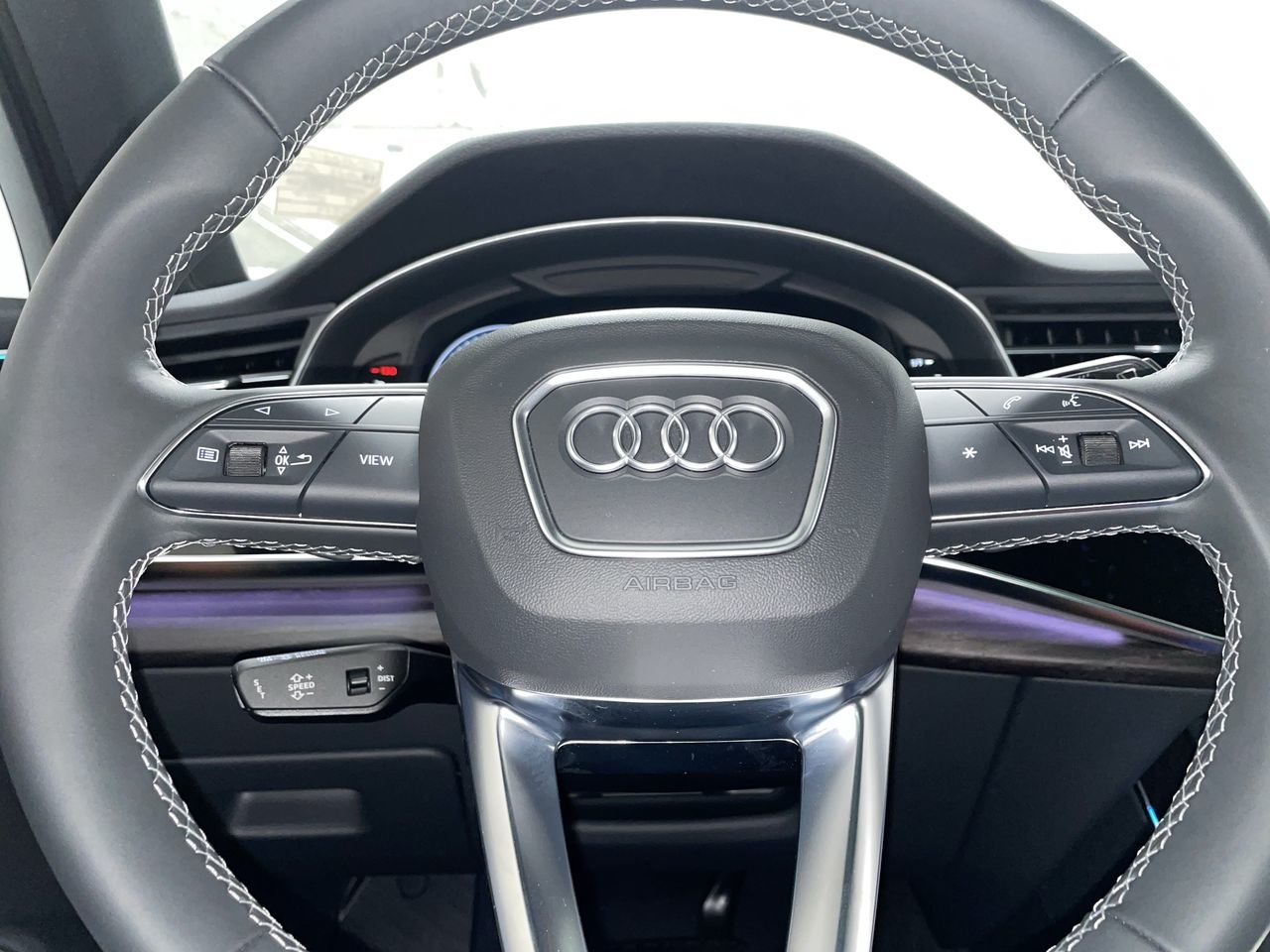 2025 Audi Q7 55, Vancouver, Cash